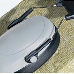 Isolering med hörselkåpor