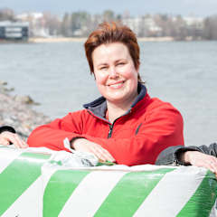 Emmi Piispanen, Tarja Karhu ja Johanna Harila Paroc