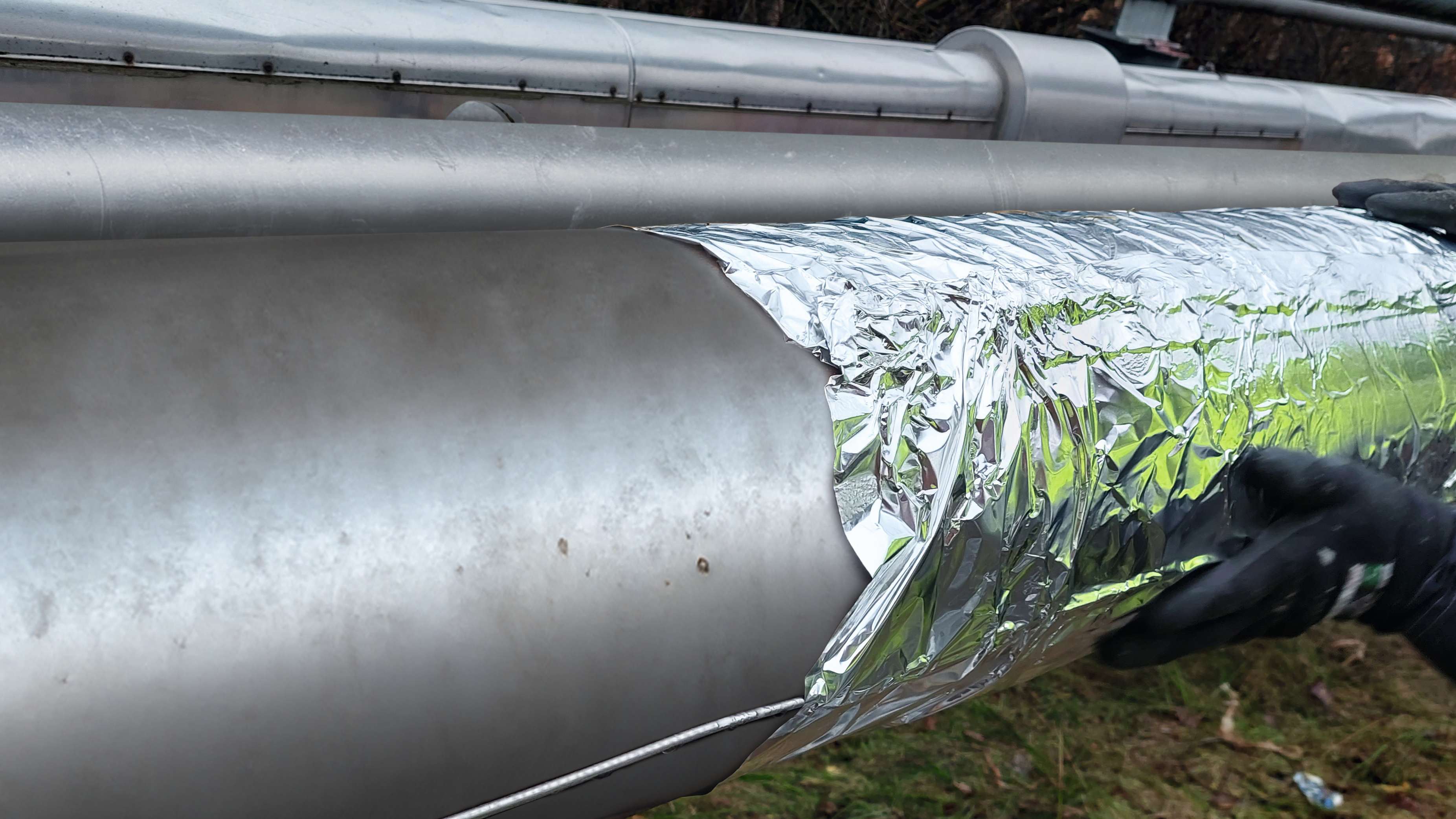 Conventional method using separate slufoil