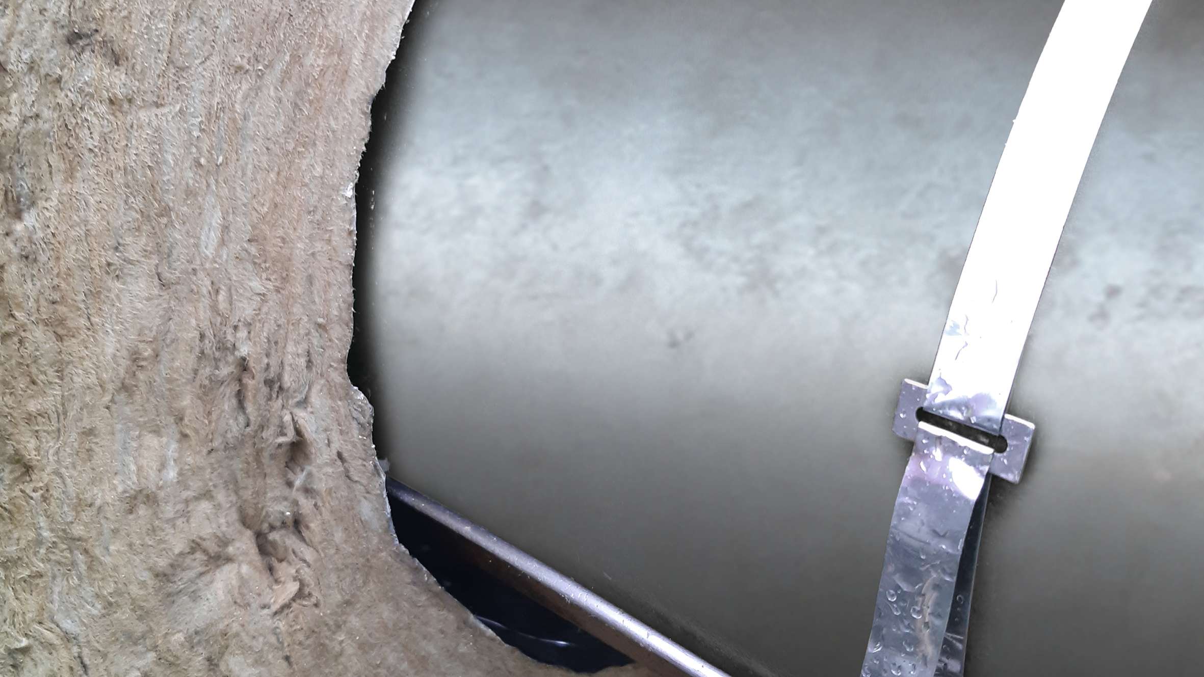 Innovative method using PAROC Pipe Section Alucoat WR 100 INS