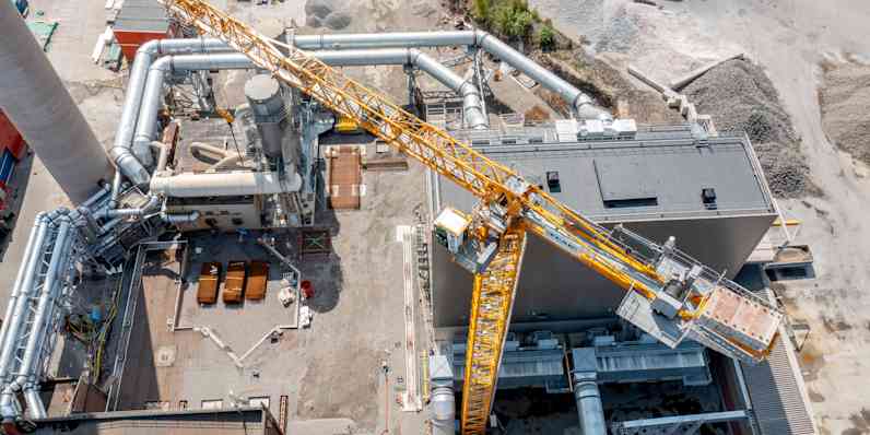 An overview picture of the electric furnace in Hällekis.