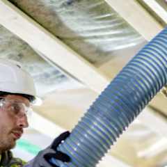 Etterisolering av loftsbjelkelaget