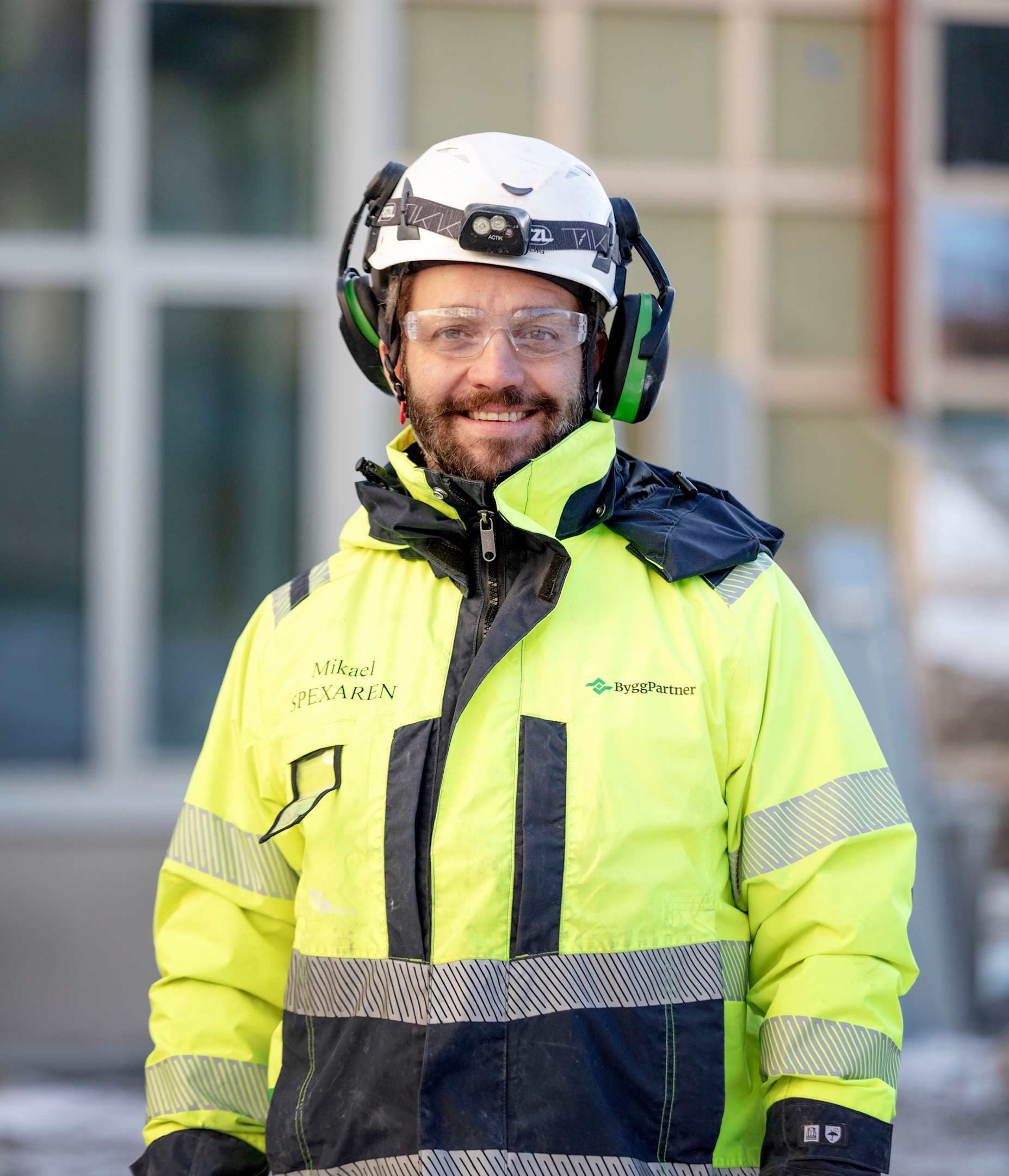  Portræt af Mikael Lindberg, Site Manager hos Byggpartner.