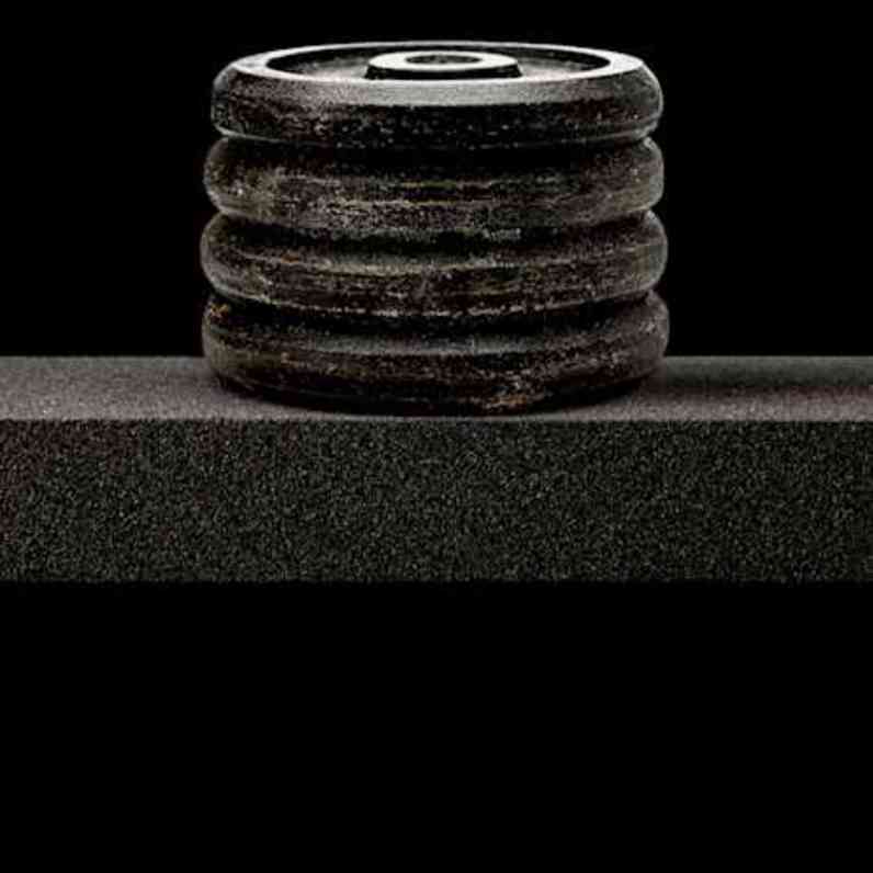 FOAMGLAS® insulation system under pressure-resistant conditions, highlighting structural integrity in industrial environments