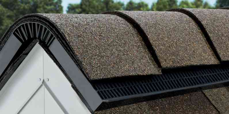 Closeup photo of a roof with VentSure® 4-Foot Strip Heat & Moisture Ridge Vent with Weather PROtector® Moisture Barrier