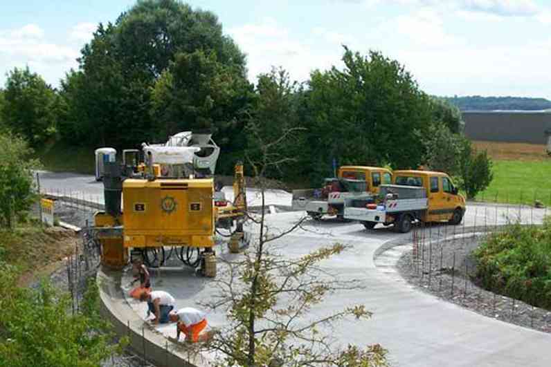 Roundabout Crossing Point Road K 1060-1013