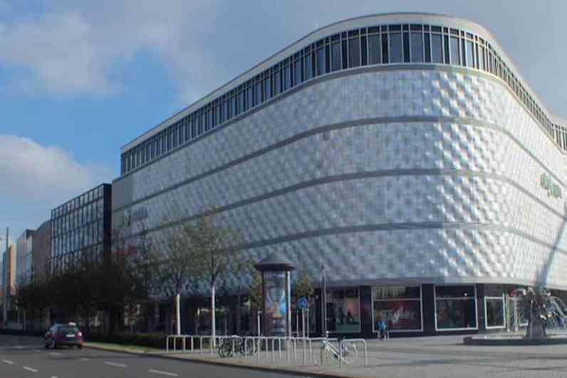 Slab On Ground Of Zone Shopping Centre “Höfe Am Brühl”