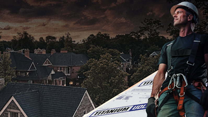 Fotografía de primer plano del contrapiso sintético para techos Titanium® UDL50