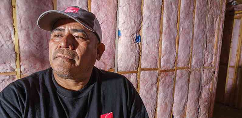 closeup portrait of an Owens Corning insulation contractor