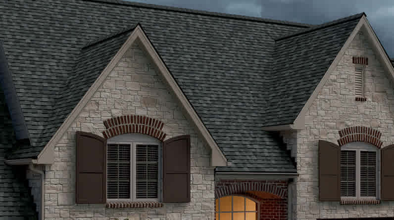 Photo of a house with TruDefinition® Duration STORM® Shingles on the roof