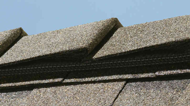 Closeup photo of DecoRidge® Hip & Ridge Shingles