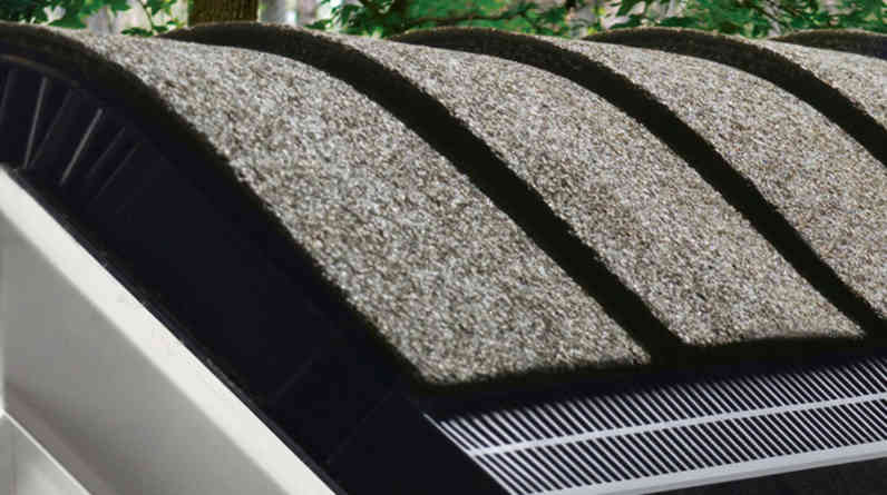 Closeup photo of RIZERidge® Hip & Ridge Shingles