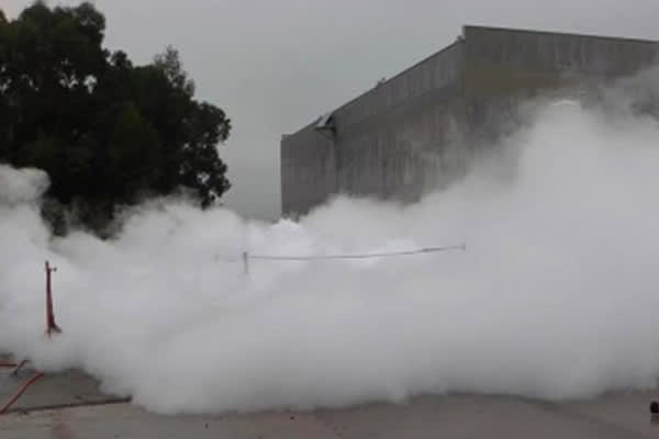 Protection International. "Vapour & Fire Control Testing of FOAMGLAS® PFS System (Gen 2) on LNG". Feb. 2014 