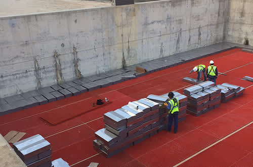 Foamglas PFS generation 2 system being installed by workers