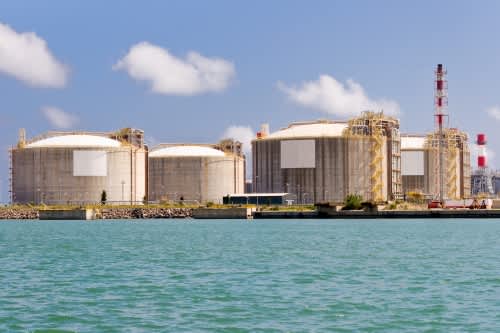 LNG tanks