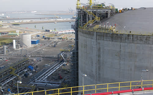 LNG tank roof