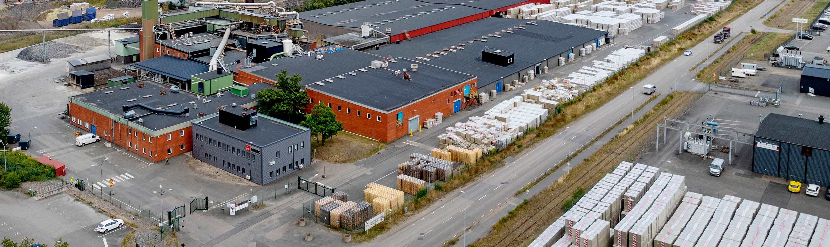 Parocs fabrik i Hässleholm, drönarfoto