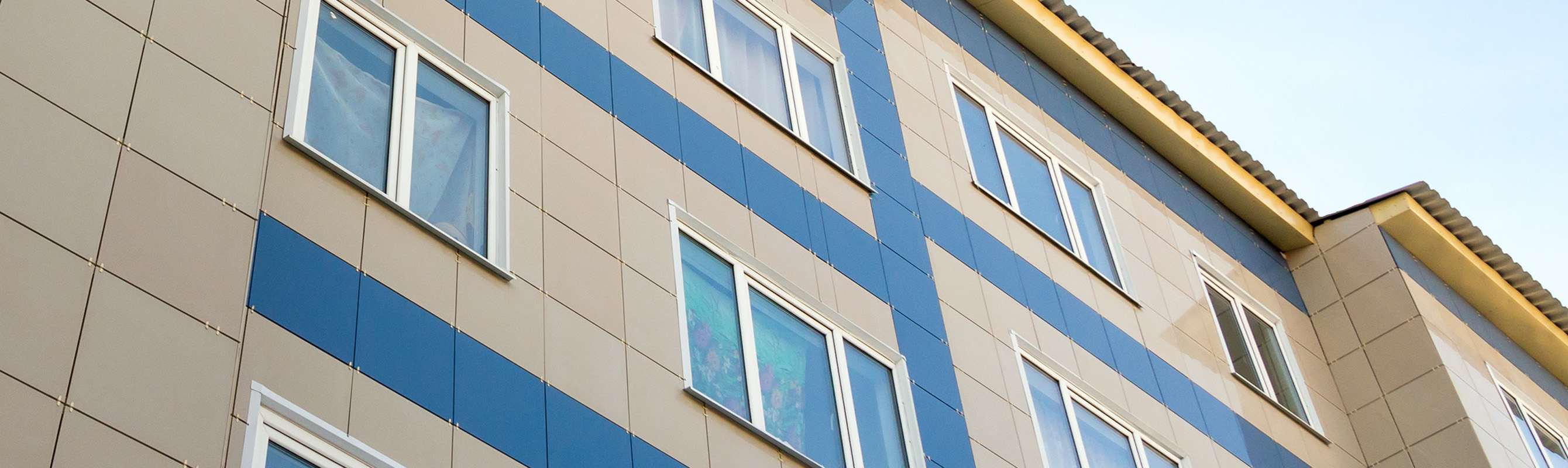 Ventilated facade with many windows
