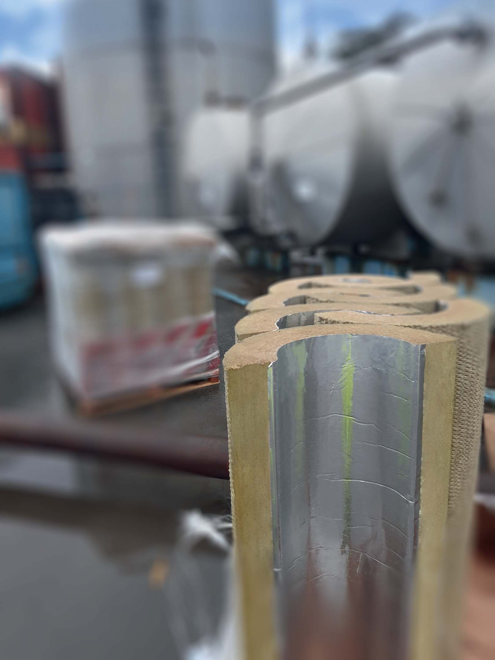 Industrial Pipe Insulation for heat-traced pipelines