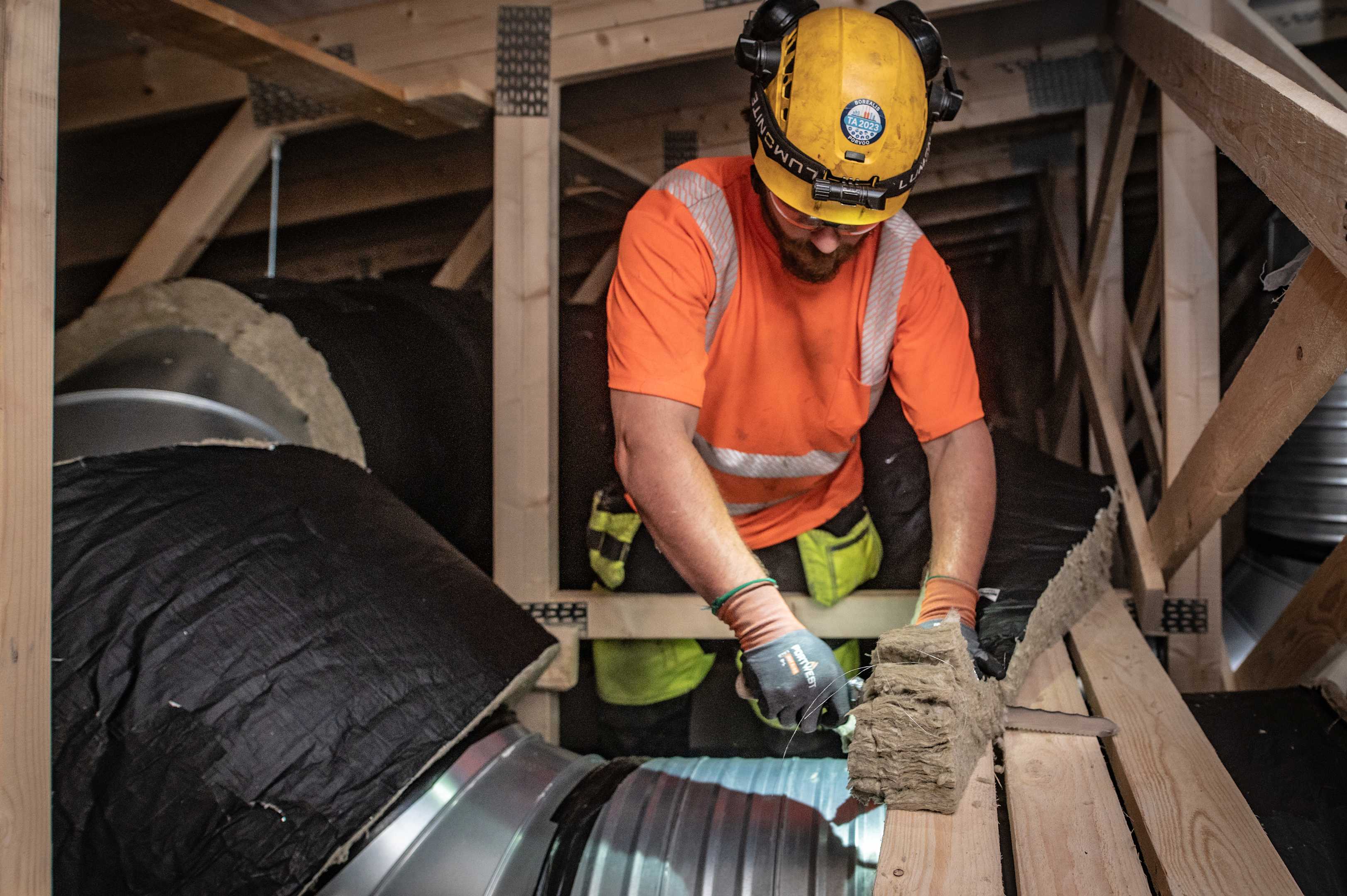 Easy Cutting of PAROC Vect Mat