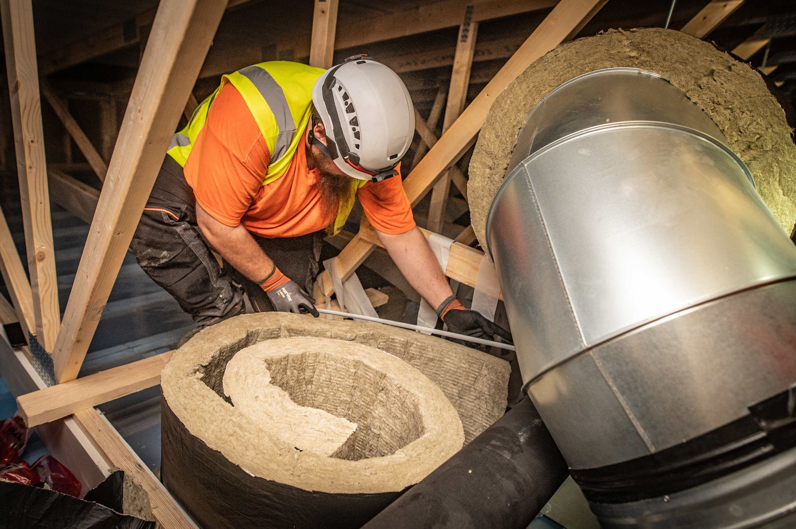 Measurement of PAROC Vect Mat on Duct