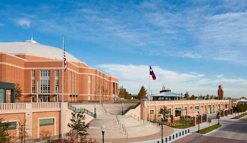 Exterior photo of Dickies Arena in Texas.